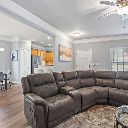 亚特兰大Calming Grey Townhouse With Jacuzzi Bathtub别墅 外观 照片