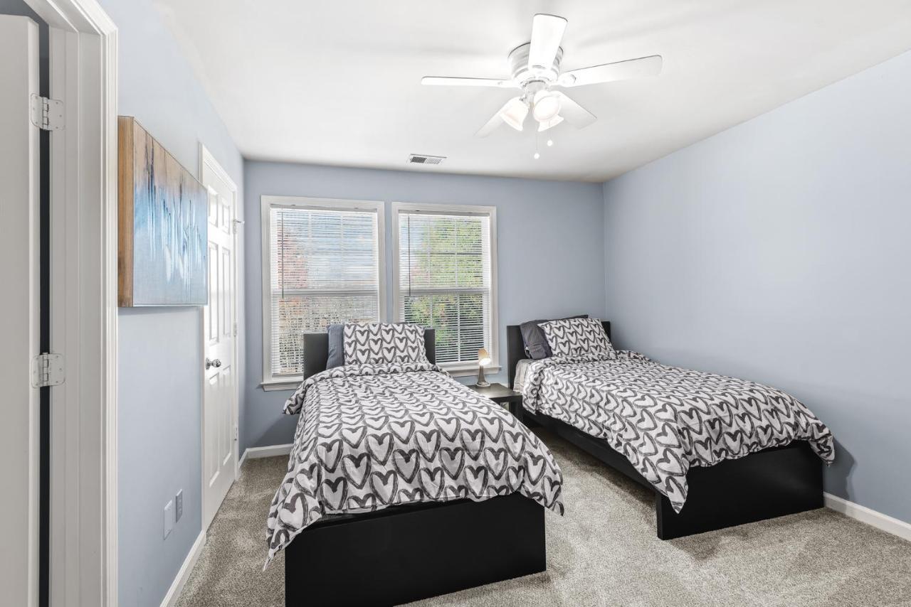 亚特兰大Calming Grey Townhouse With Jacuzzi Bathtub别墅 外观 照片
